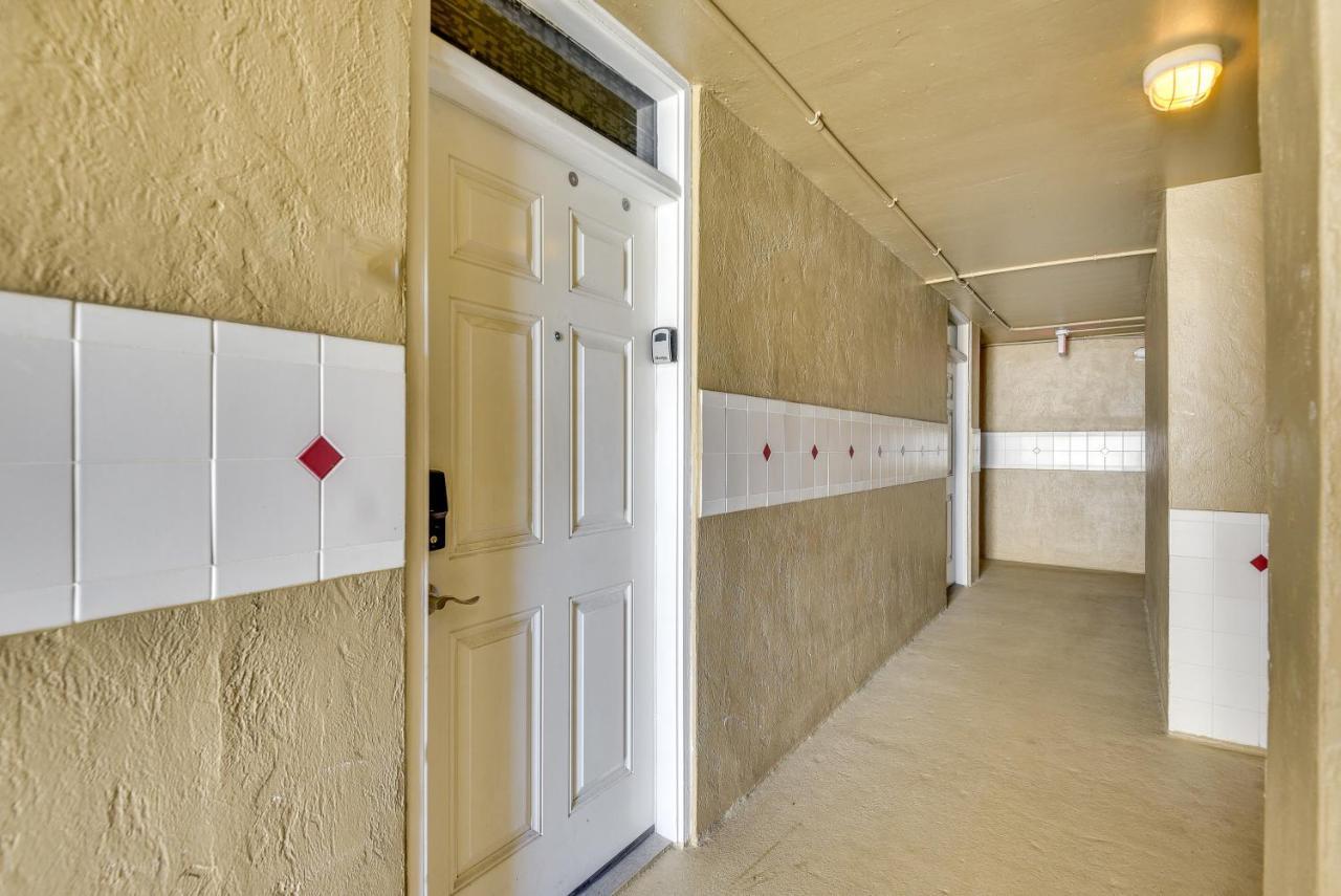 Breezy Daytona Beach Studio With Balcony And Views! 외부 사진